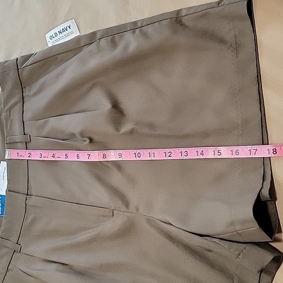 Old Navy Size L Brown "Extra High Rise" Trouser Shorts, NEW with Tag - Picture 5 of 12